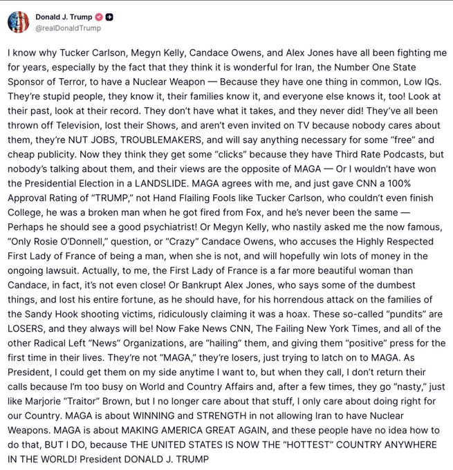 Trump estalla contra Tucker