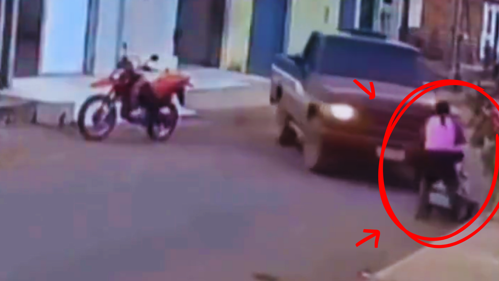 Vehículo atropella Gonçalves