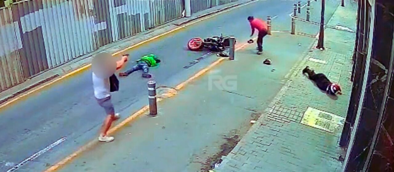 Los Malditos Fierreros asalto